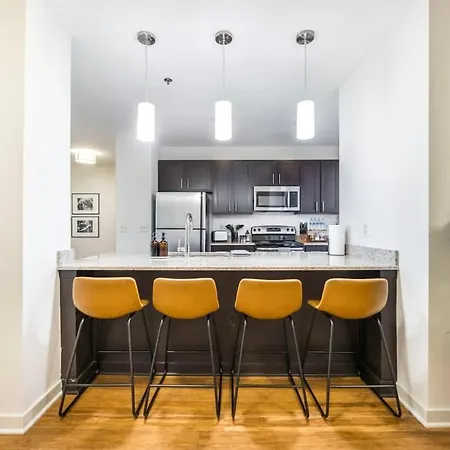 Sleek Apt In Historic Dt Macon Exterior photo