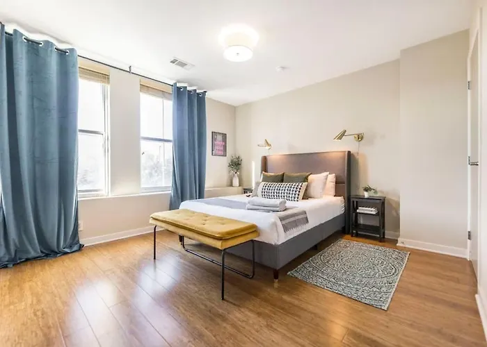 Sleek Apt In Historic Dt Macon